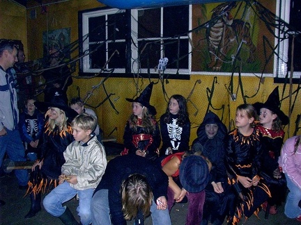 2005-Halloween11.jpg