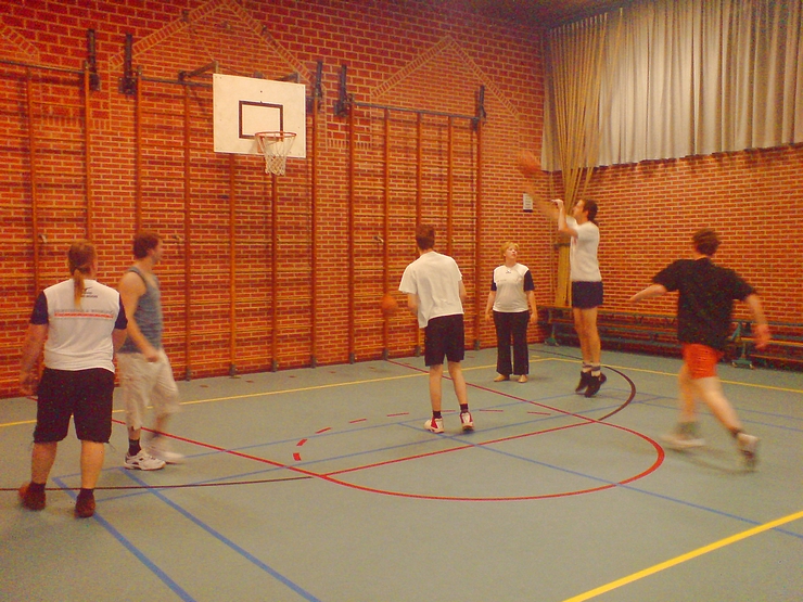 basketbal1dec_2.jpg